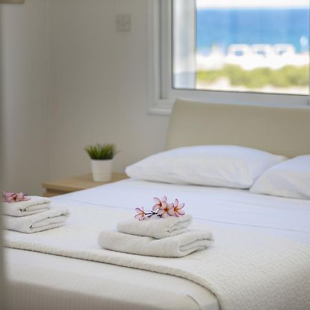 Protaras Villa Sandy Toes Паралимни Екстериор снимка