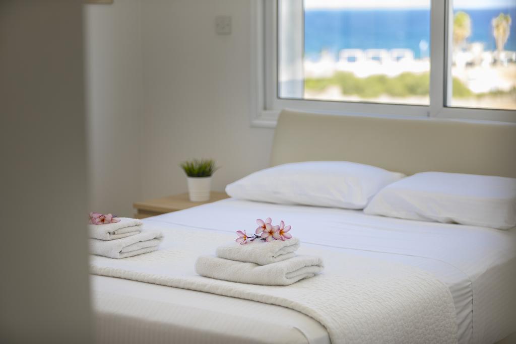 Protaras Villa Sandy Toes Паралимни Екстериор снимка